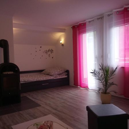 Haus Waldidyll Διαμέρισμα Lauta Εξωτερικό φωτογραφία